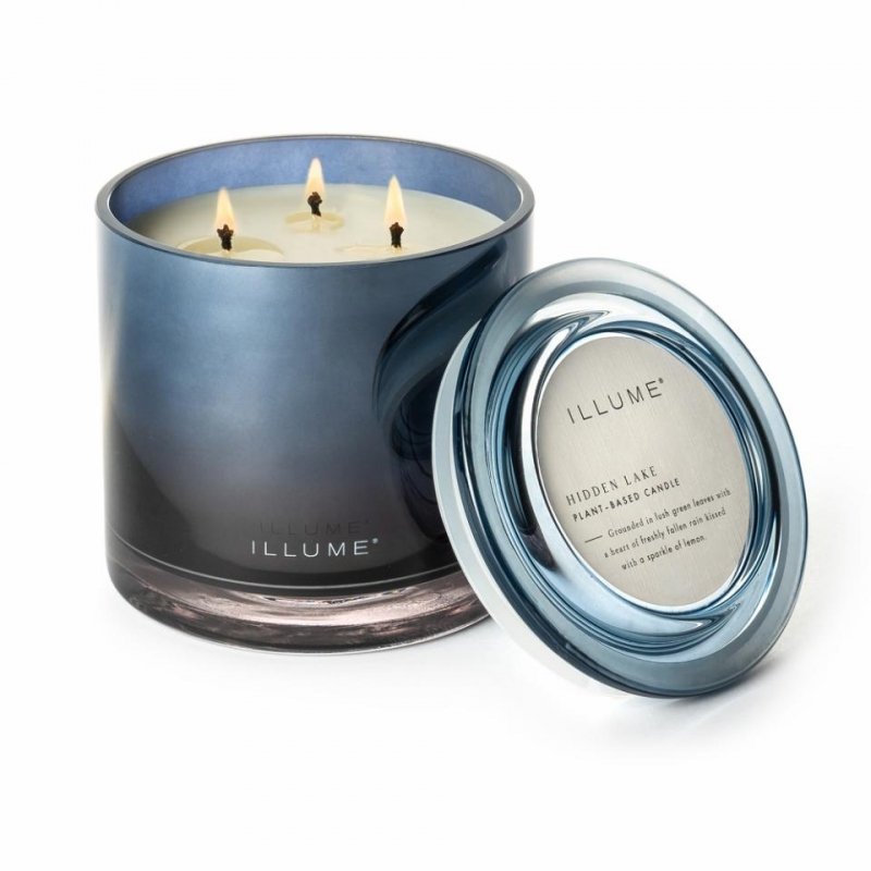 Świeca zapachowa Hidden Lake Statement Glass Candle ILLUME 590 g z trzema knotami