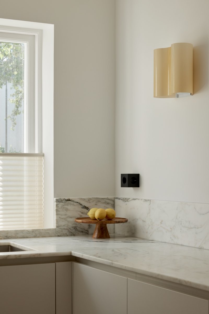 Avolt SQUARE 2 Rozgałęziacz - Listwa Zasilająca / Różowy