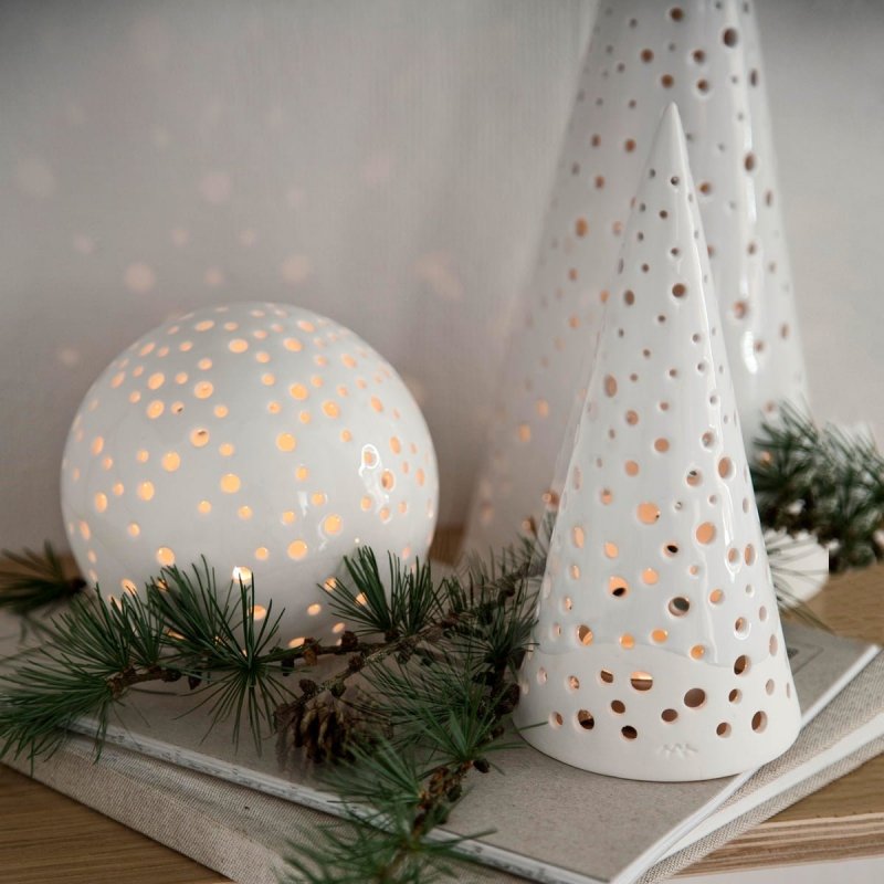 Kähler NOBILI Świecznik Świąteczny Tealight / Choinka 25 cm Biała