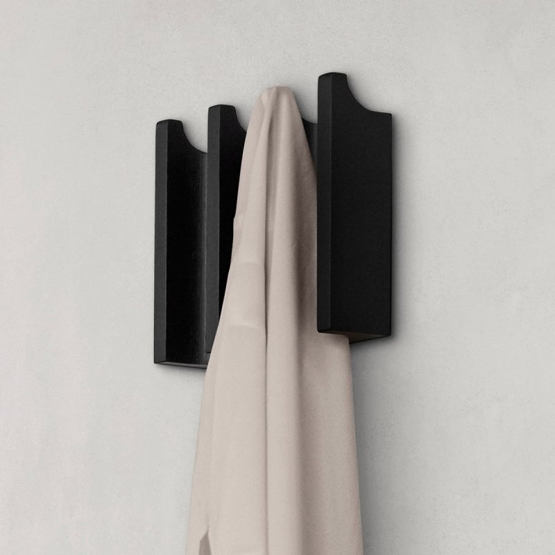 Kristina dam studio COLUMN Wieszak na Ubrania / Czarny