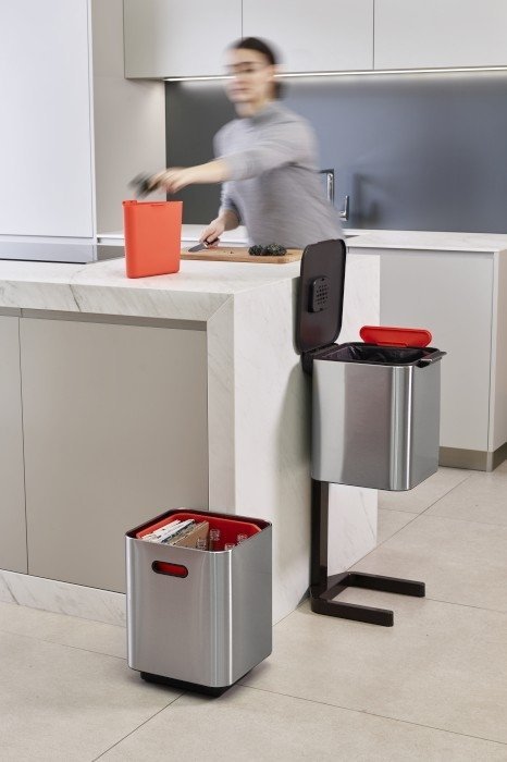 Joseph Joseph TOTEM COMPACT Kosz do Segregacji Śmieci 40 l Stalowy