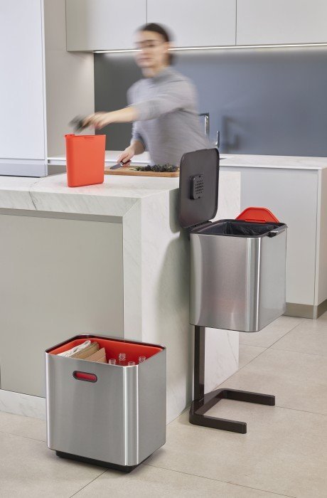 Joseph Joseph TOTEM MAX Kosz do Segregacji Odpadów Inteligent Waste 60 l Stalowy