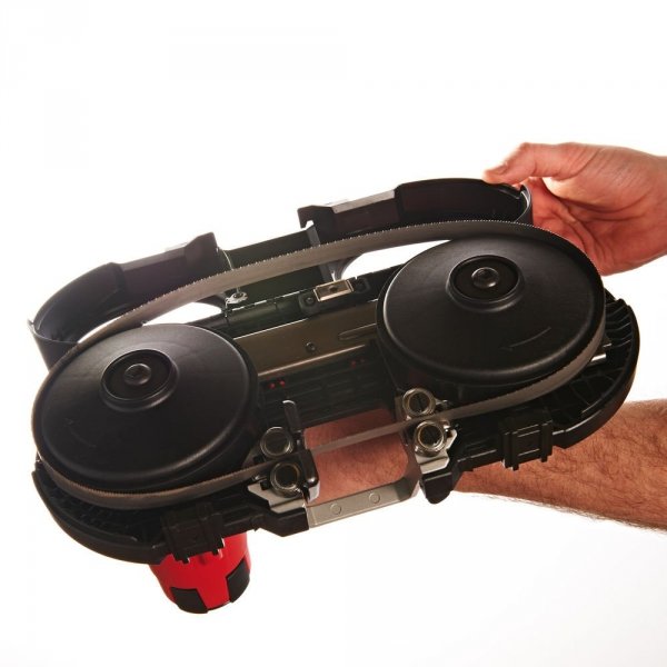 M12 BS-0 PILARKA TAŚMOWA piła Milwaukee