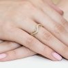 Pierścionek złoty 585 z brylantami 0,06ct W-116