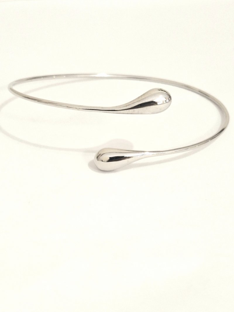 Bransoletka srebrna 925 sztywna elegancka łezki delikatna