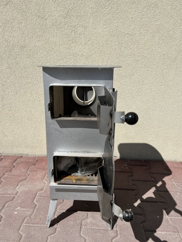 Piecyk koza 7 kW kominek szamotowy wolnostojący Janusz
