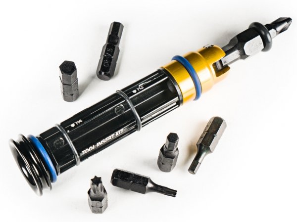 Multitool do kierownicy Lezyne BarPlug Tool Insert Kit S — czarny