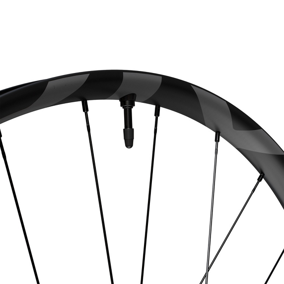 Koło przednie 29” SHIMANO XTR WH-M9200 CENTER LOCK oś 15 mm boost