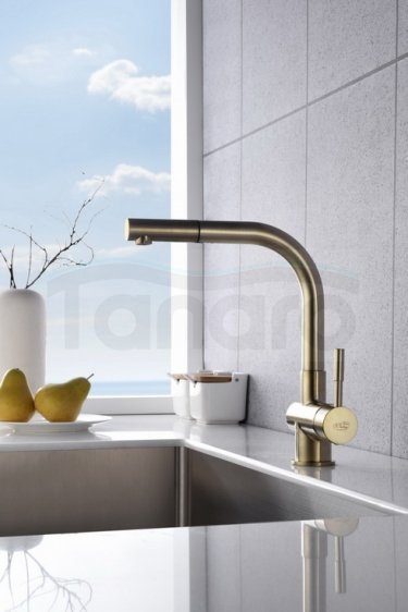 Blue Water Bateria kuchenna z wyciąganą wylewką Lira mosiądz antyczny