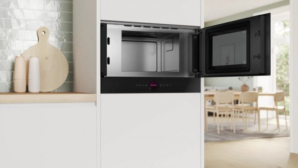 Kuchenka mikrofalowa BOSCH BFR7221B1