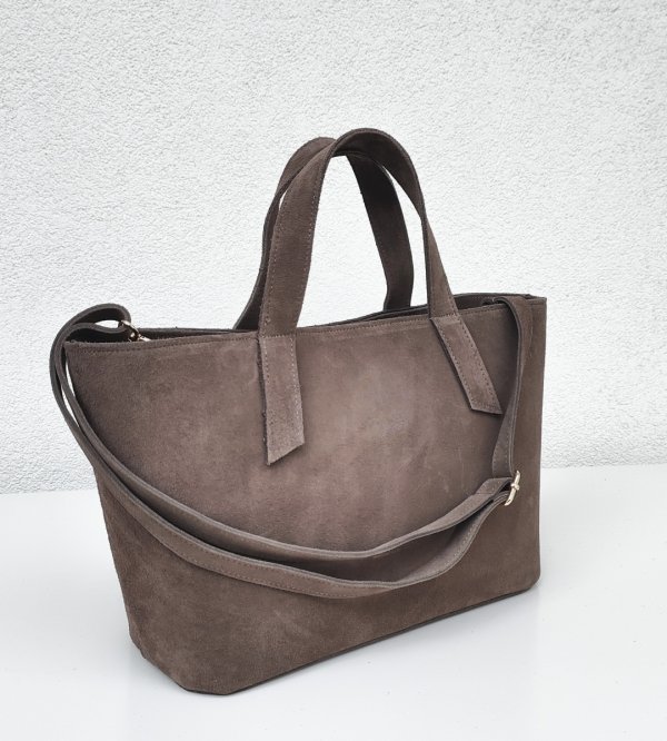 Klasyczna zamszowa torebka brązowa mocha mousse