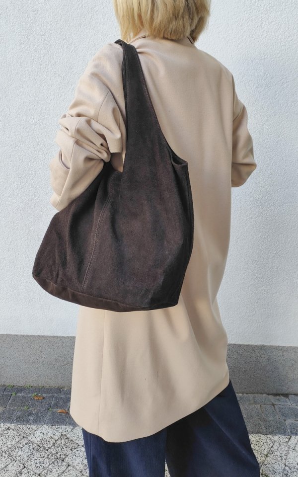 Zamszowy czekoladowy worek Vera Pelle