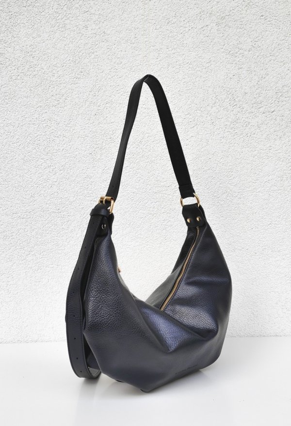 Czarny worek skóra naturalna Laura Biaggi