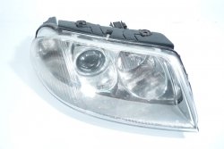 Reflektor prawy VW Passat B5 Lift 2000-2005 