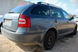 Szyba drzwi tył prawa Skoda Octavia II 1Z 2008 Kombi
