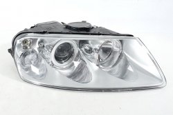 Reflektor prawy VW Touareg 7L 2002-2010