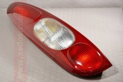 LAMPA TYLNA LEWA KIA CLARUS 98-01 KOMBI BRUTTO