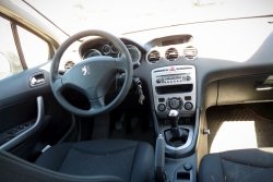 Komputer sterownik silnika + stacyjka Peugeot 308 I SW 2009 (2007-2011) 1.6HDI 9HX Kombi