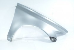 _Błotnik przód prawy Volvo V50 S40  2004-2012