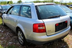Drzwi tył lewe Audi A6 C5 2002 2.4i BDV Kombi