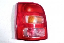 Lampa tył lewa Nissan Micra K11 2002 Hatchback 3-drzwi