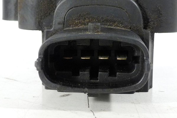Cewka zapłonowa Ford Mondeo MK3 2004 1.8SCi