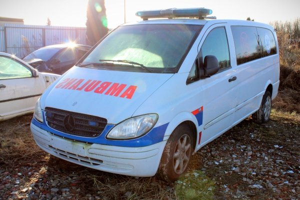 Szyba drzwi tył prawa przesuwna Mercedes Vito W639 2006 Bus 