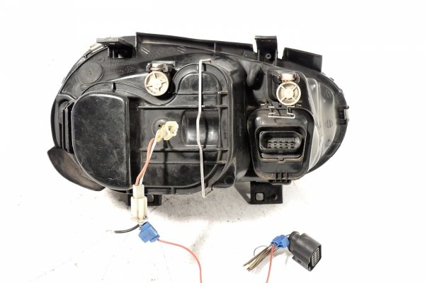 Reflektory lewy prawy Volkswagen Golf IV 1J 1997-2005