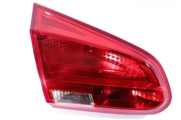 Lampa tył lewa w klapę Kia Cee'd 2015 Hatchback 5-drzwi