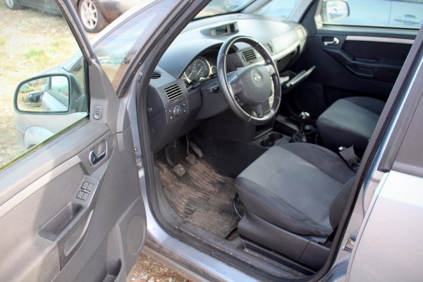 Drzwi Tył Lewe Opel Meriva A 2003 1.6i Minivan (gołe drzwi bez osprzętu) [rysy, delikatne wgniecenia]