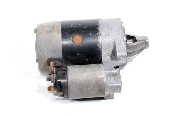 Rozrusznik Mitsubishi Galant EA0 1996-2004 2.0i 16V (0.9kW, 8 zębów)