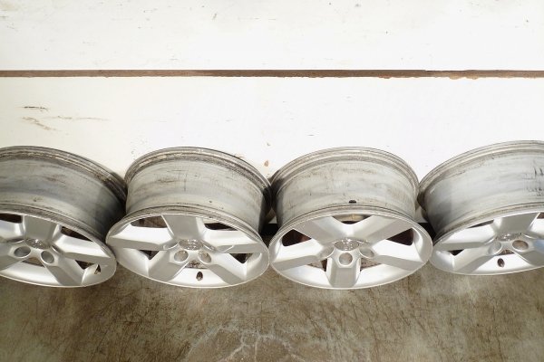 Felgi aluminiowe R18 5x114.3 Toyota Rav4 II XA20 Lift 2004 2.0D4D Suv 5-drzwi