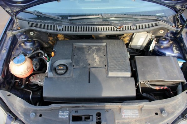 VW Polo 9N 2003 1.2i AZQ Hatchback 5-drzwi