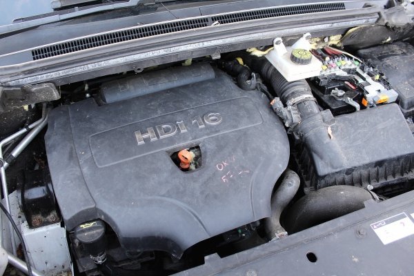 _Zderzak przód Citroen DS5 2014 (2011-2015) Hatchback 5-drzwi (kod lakieru: KWED) [kompletny]