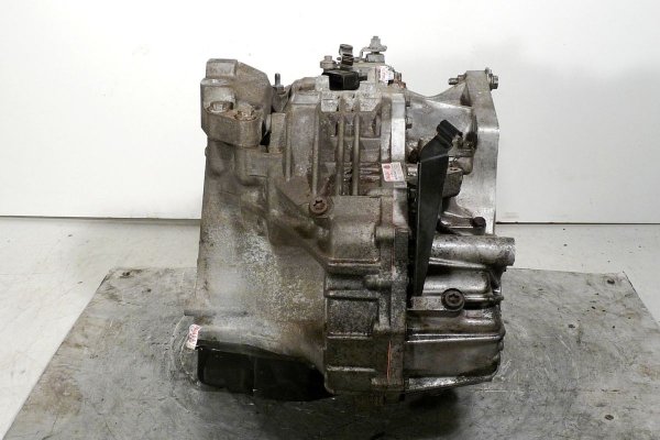 _Skrzynia biegów JUD VW Passat B6 2005-2010 2.0TFSI