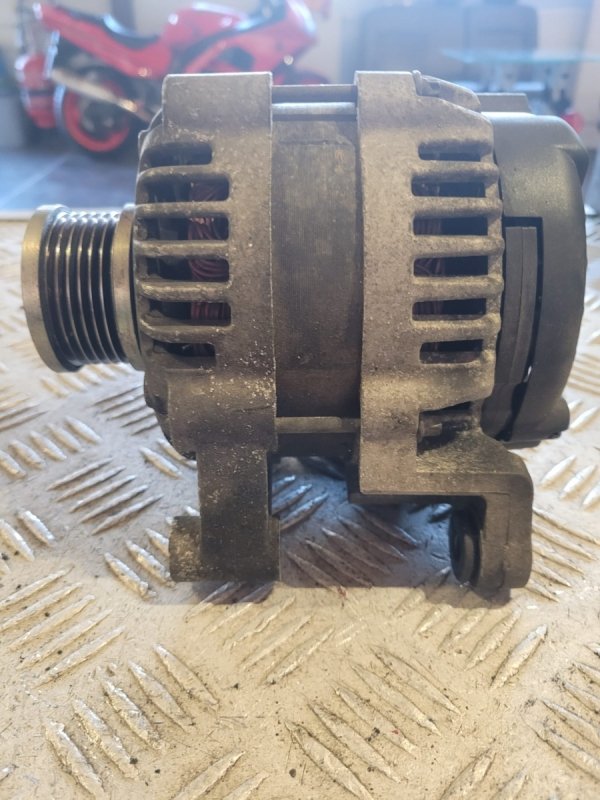 Alternator X-285020 (100 A)