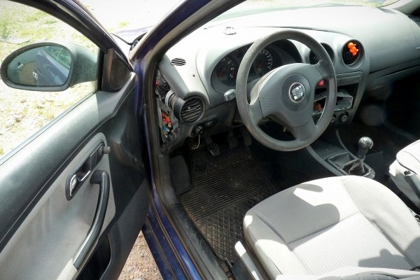 _Klapa bagażnika tył Seat Ibiza III 6L 2003 (2002-2006) Hatchback 3-drzwi (Kod lakieru: LS5S)