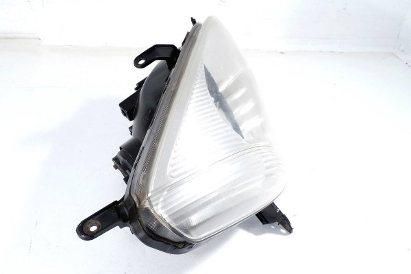 Reflektor prawy Toyota Rav4 II XA20 2000-2003 Suv