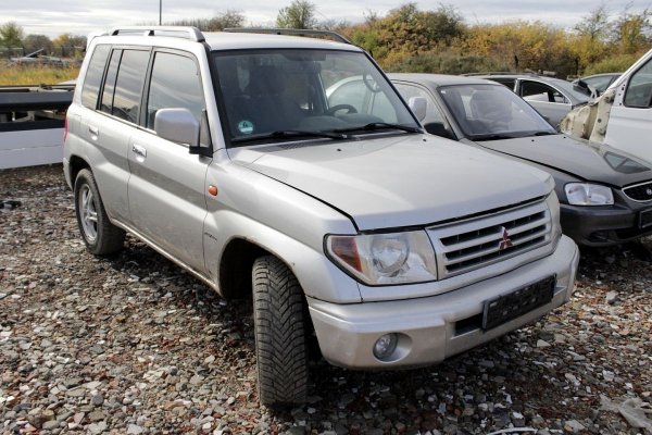 Komputer silnika stacyjka Mitsubishi Pajero Pinin 2002 1.8i 5-drzwi