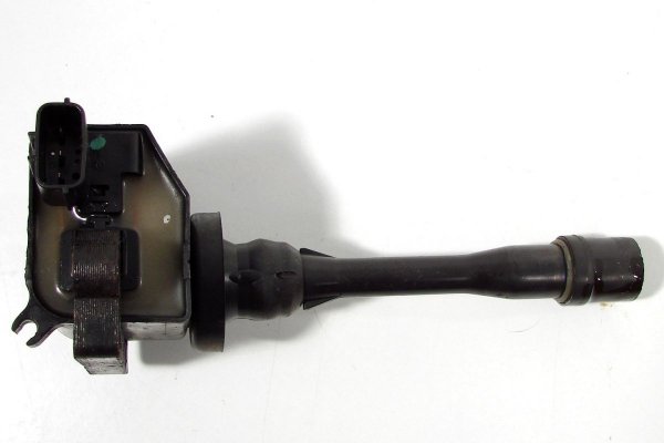 Cewka zapłonowa Mitsubishi Galant EA0 1996-2004 2.0i 16V