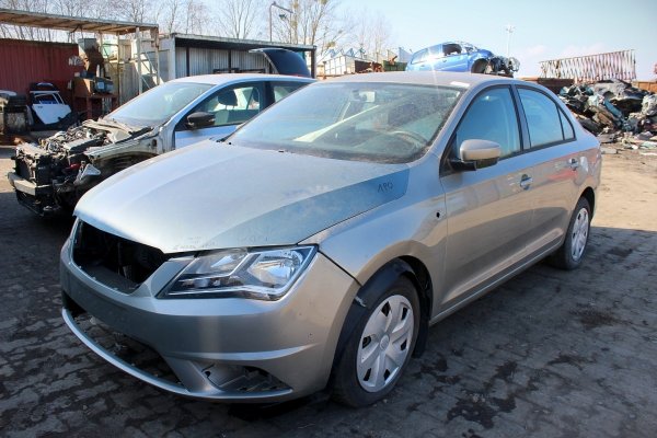 Kanapa Seat Toledo IV 2015 Sedan 