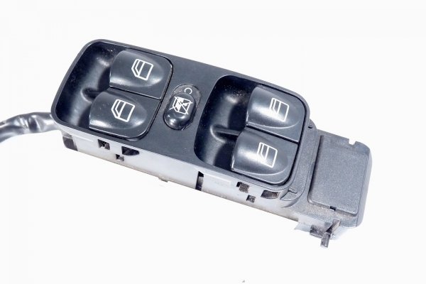 Panel szyb Mercedes C-klasa W203 2004 Kombi