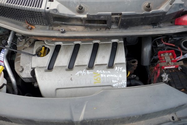 _Skrzynia biegów DP0056 Renault Scenic II 2005 2.0i