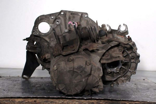 _Skrzynia biegów Toyota Avensis T22 1998-2003 2.0i 16V 3S-FE