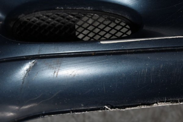 Zderzak przód Mercedes S-klasa W220 1999 (Kod lakieru: 257)