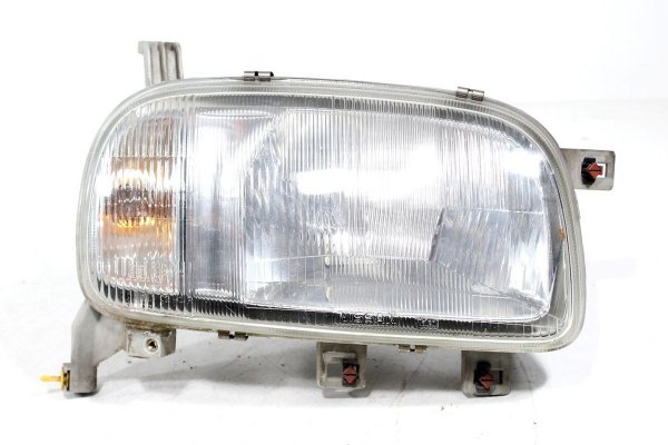 _Reflektor prawy Nissan Micra K11 1992-1998 