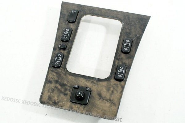 PANEL SZYB LUSTEREK MERCEDES E-KLASA W210 98
