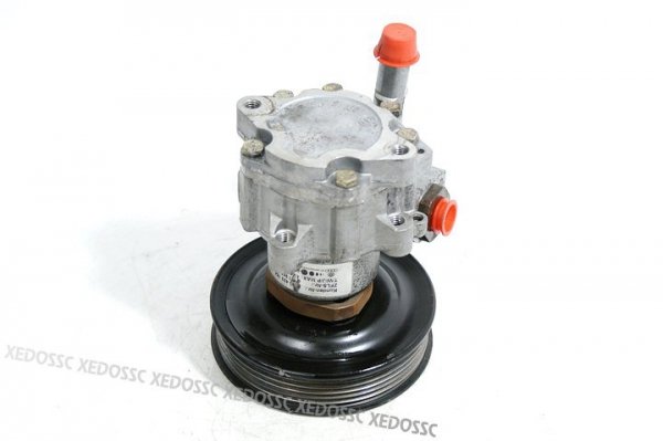 POMPA WSPOMAGANIA VW GOLF IV 00 1,6 1J0422154