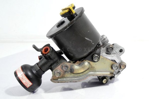POMPA WSPOMAGANIA MAZDA 626 GF 2000 2.0TD RF