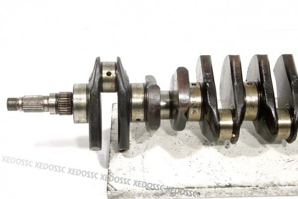 WAŁ KORBOWY VOLVO S80 02 2.8 T6 BITURBO B6284T